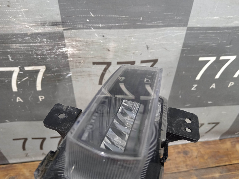 ПТФ передняя правая Geely Coolray 19-24 Б/У Оригинал 6600107979