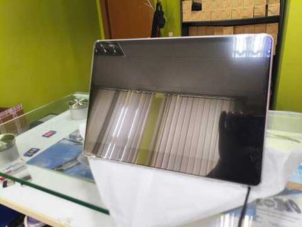 Монитор на подголовник для Mercedes-Benz - ERGO ER12MB с сенсорным экраном 12” (IPS 2560x1440, Android, 8+128Gb)