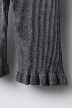 ZARA ТРИКОТАЖНЫЕ БРЮКИ С ВОЛАНАМИ, СЕРЫЙ МЕЛАНЖ