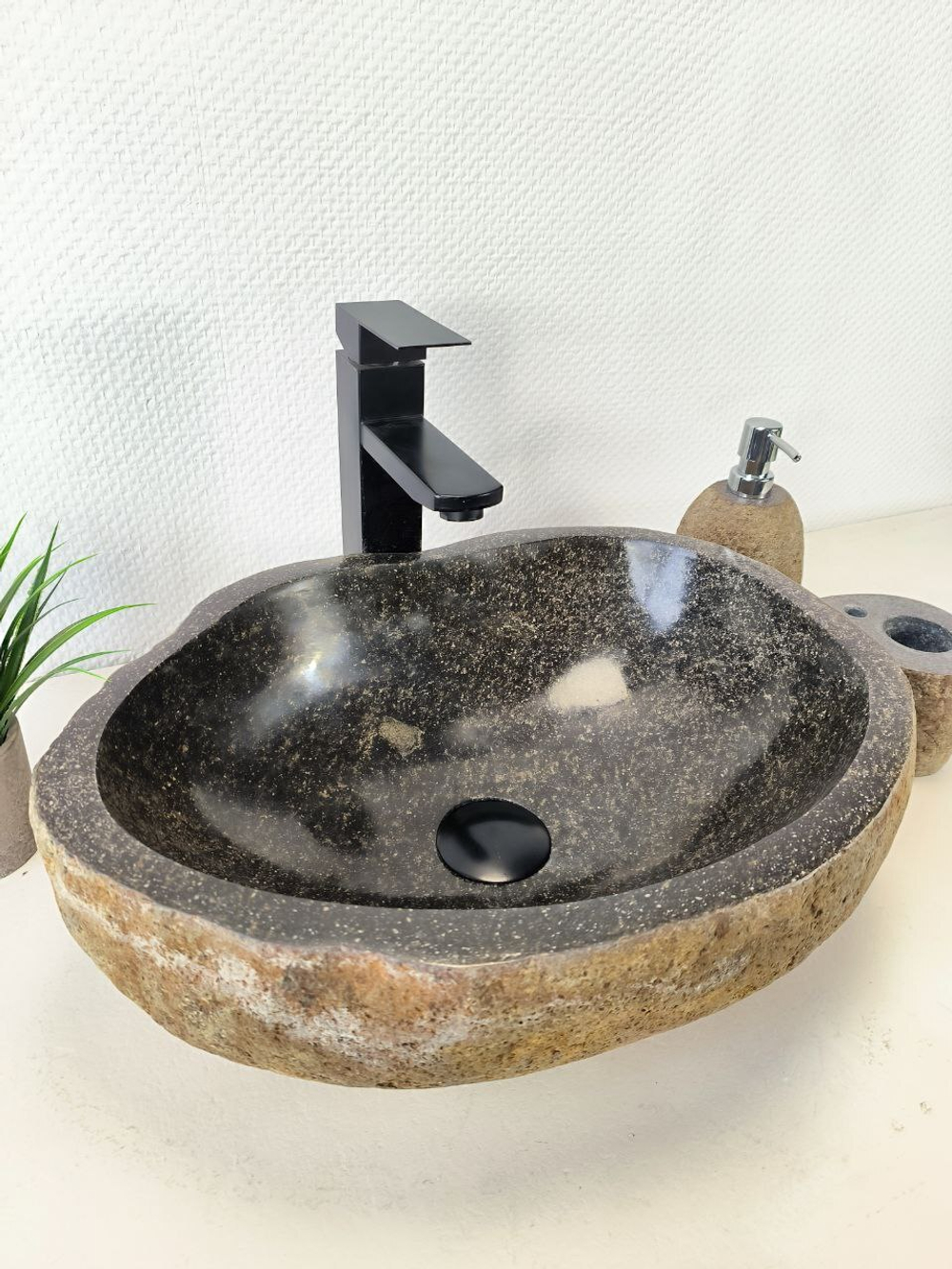 Раковина из речного камня RS-65995 46х33х15 из натурального камня