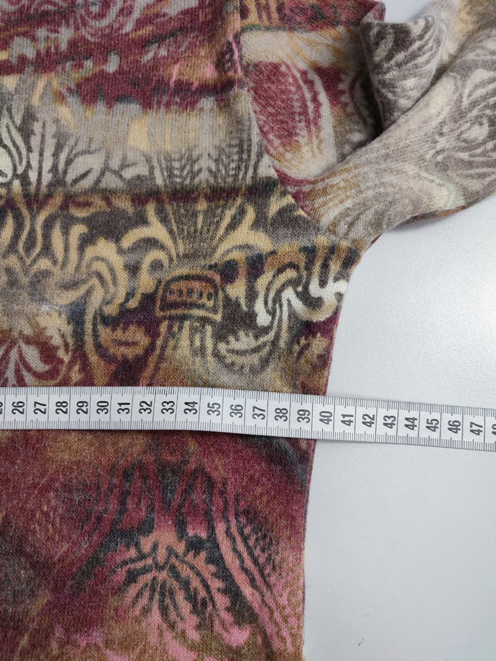 Водолазка шерстяная с принтом 46 размер