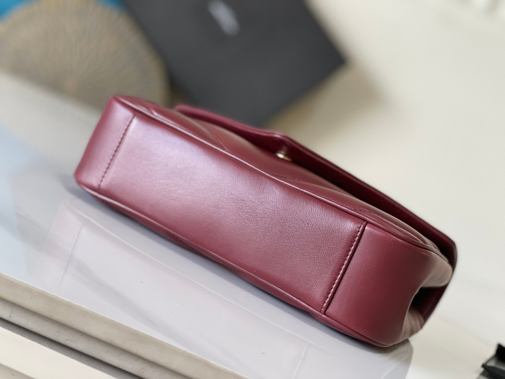 Saint Laurent Loulou Small 24 cm