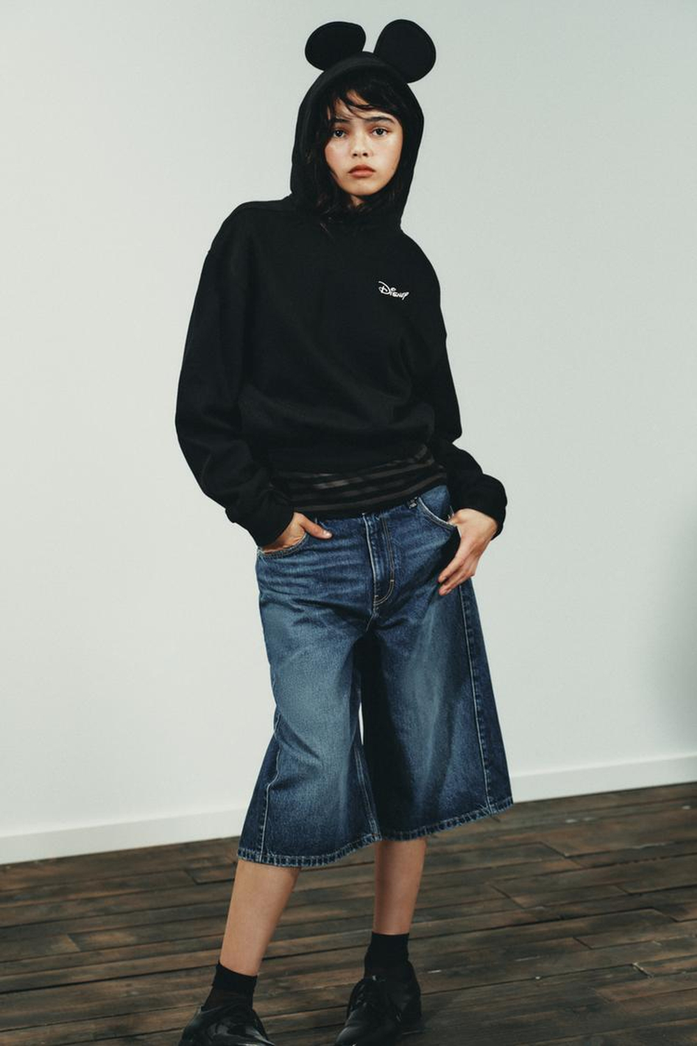 ZARA ТОЛСТОВКА С ТЕКСТОМ ©DISNEY, ЧЕРНЫЙ