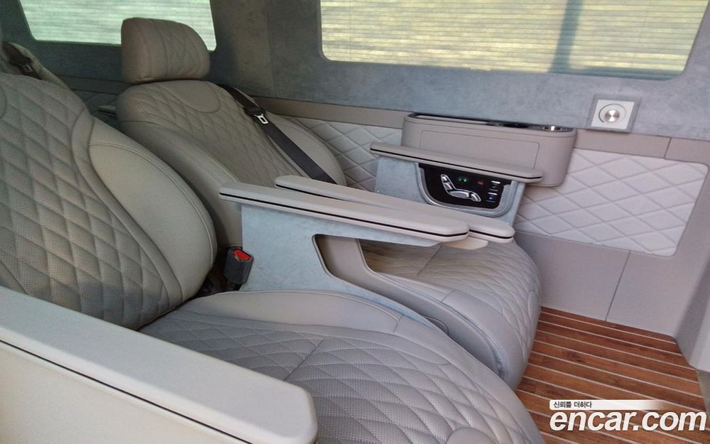 Hyundai Solati Limousine (07.2023)