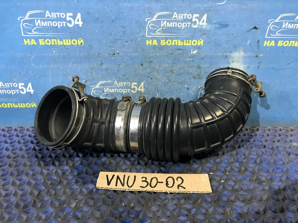 Гофра воздушного фильтра NISSAN PRESAGE 1998