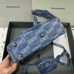 Balenciaga Le Cagole 33 cm