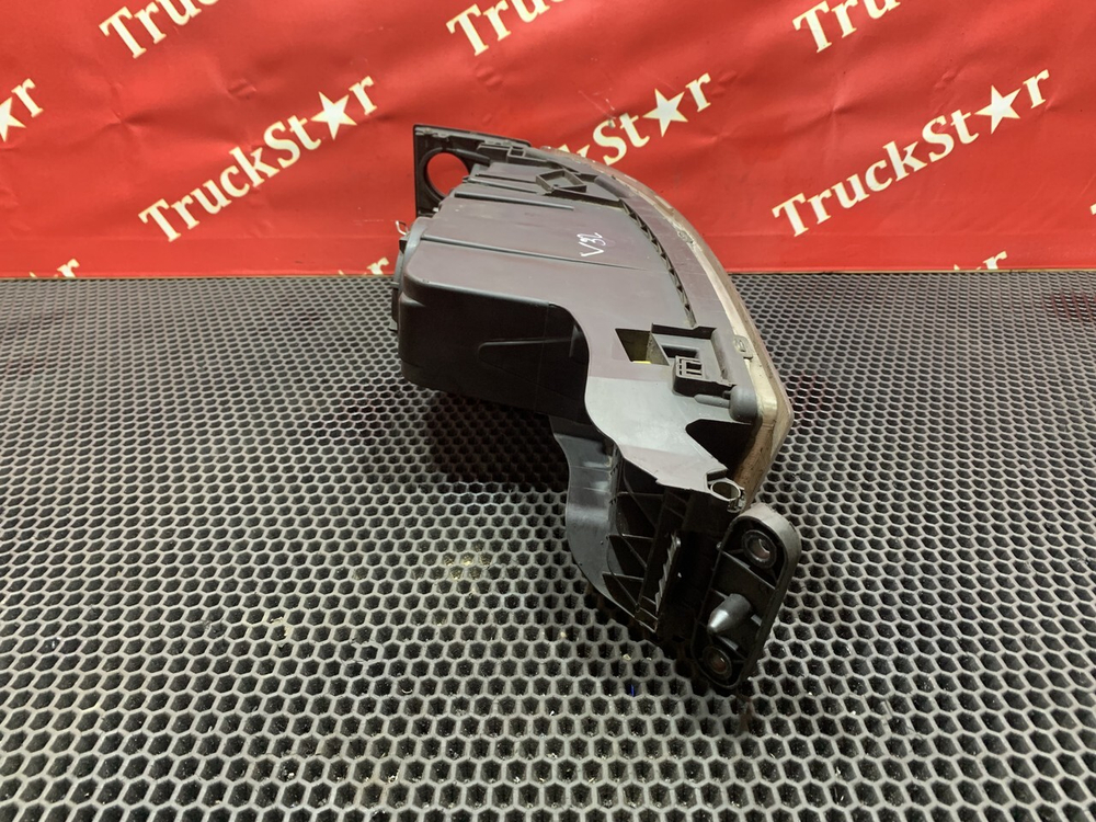 Фара противотуманная правая 2017г