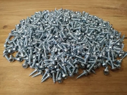 Саморезы по металлу КЛОПЫ острые 3,5х11, оцинкованные 100 шт.