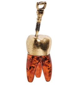 Народные промыслы AM-2761 Фигурка «Зуб» (латунь, янтарь)