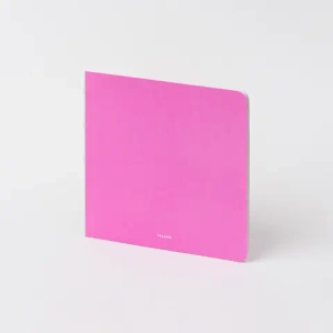 Скетчбук для маркеров и линеров 19×19 Bubblegum