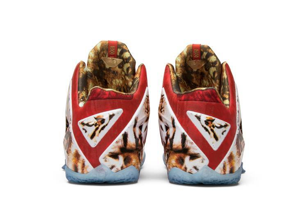 Кроссовки Nike Lebron 11 '2K14'