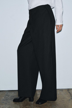 ZARA БРЮКИ В ПОЛОСКУ С ЗАЩИПАМИ — ZW COLLECTION, ЧЕРНЫЙ