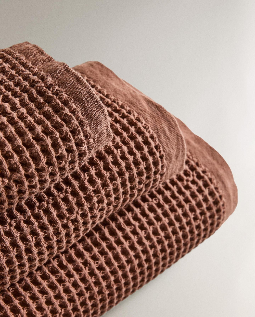 Zara Home - Хлопковое вафельное банное полотенце, розовый, 50х90 см
