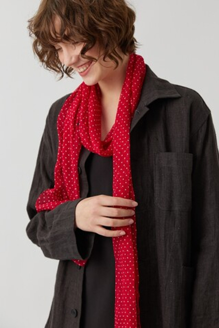 Шарфик красный в белый горошек