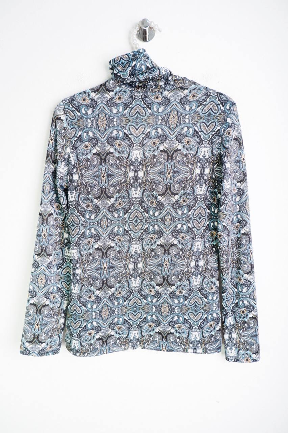 Джемпер Oodji с ярким принтом, маркировка М, визуально на 46 размер