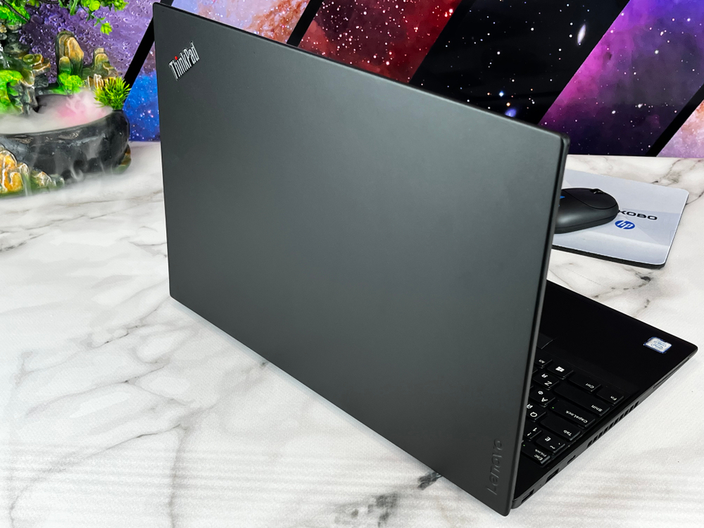 Ноутбук Lenovo ThinkPad P51s, Core i7-6500U, 15.6", FHD, IPS Quadro M520 2Gb, Windows Pro, Чёрный, Русская раскладка