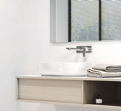 Фото в интерьере смеситель для раковины Kludi Zenta SL 482470565 настенный встраиваемый внешняя часть, 180 мм