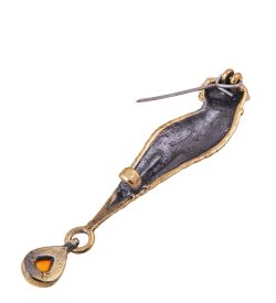 AM-3831 Брошь «Гепард Красотка» (латунь, янтарь)