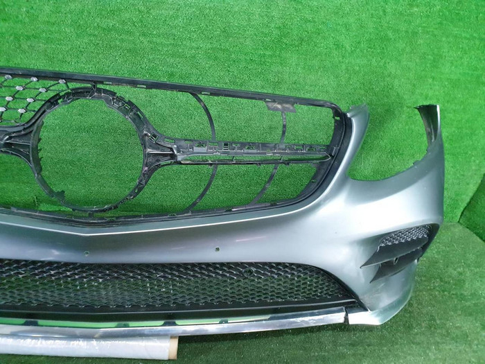 Бампер передний Mercedes GLC X253 15-19 В сборе