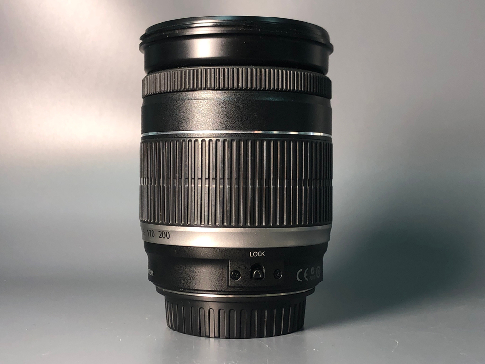 Canon EF-S 18-200mm 3.5-5.6 IS
