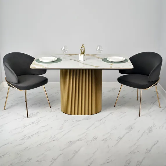 Стул Lime, черный микровелюр с золотыми ножками