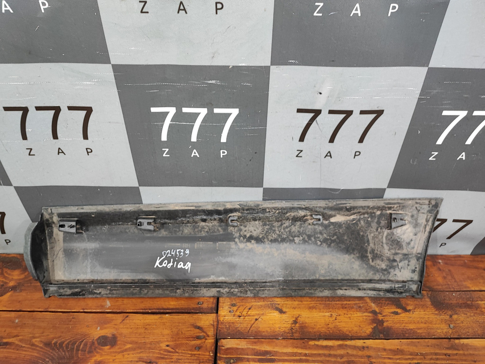 Накладка двери задней правой Skoda Kodiaq 16-22 Б/У Оригинал 565854950