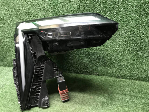 Битая Фара правая Geely Atlas 2 (2023-н.в.) LED