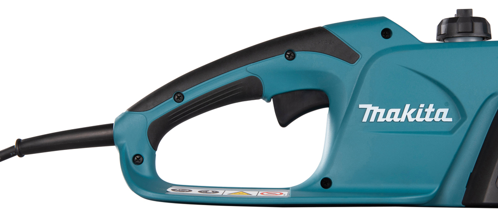 Электрическая цепная пила UC3041A 1 800 Вт 14,5 м/с 12\"