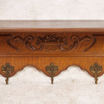 Настенная вешалка  в Неоклассическом стиле