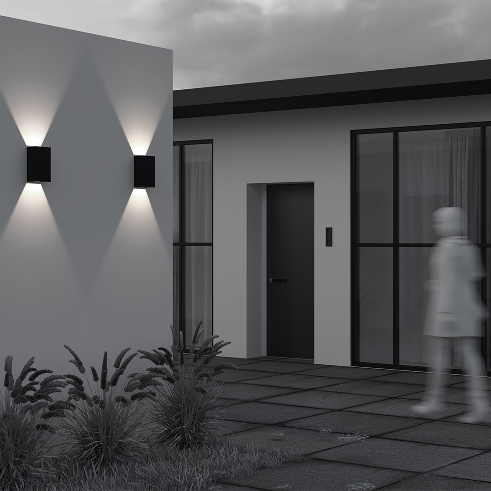 Уличный настенный светодиодный светильник Maytoni Drape O525WL-L20B3K