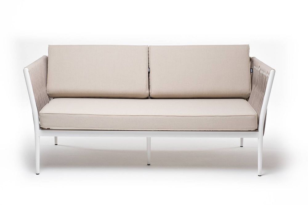 "Касабланка" диван 2-местный плетеный из роупа, каркас алюминий белый муар, роуп бежевый 20мм, ткань бежевая 035