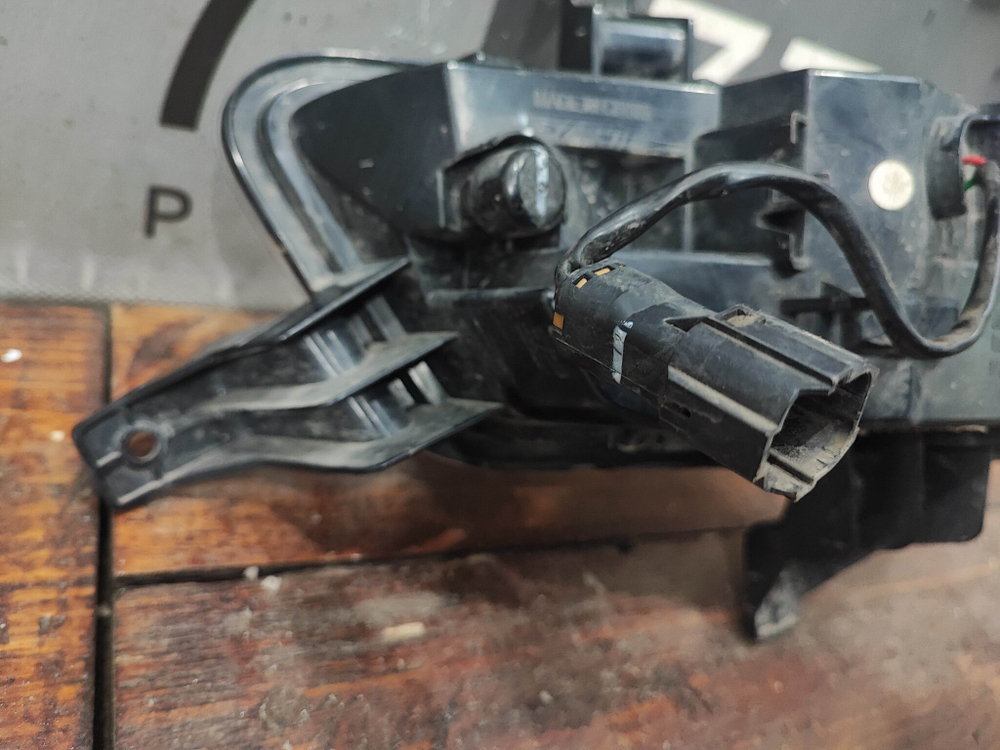 ДХО правый Chery Tiggo 8 22-нв Б/У Оригинал 605000360AA