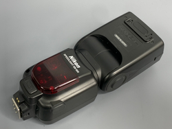Nikon Speedlight SB-900