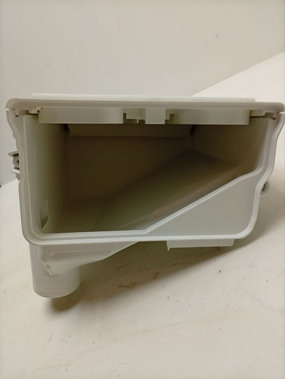 WAE20443OE кт16 Бункер дозатора для стиральной машины Bosch Maxx7 703271 б/у