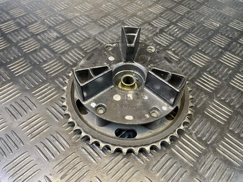 Ступица заднего колеса Yamaha TDM850 RN03J 053978