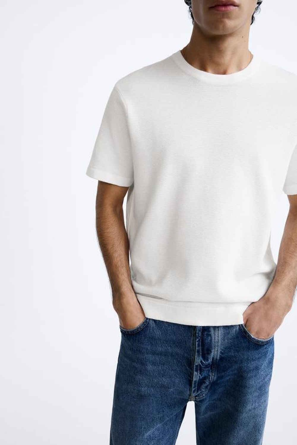 ZARA БАЗОВАЯ ФУТБОЛКА, ЖЕЛТОВАТО-БЕЛЫЙ