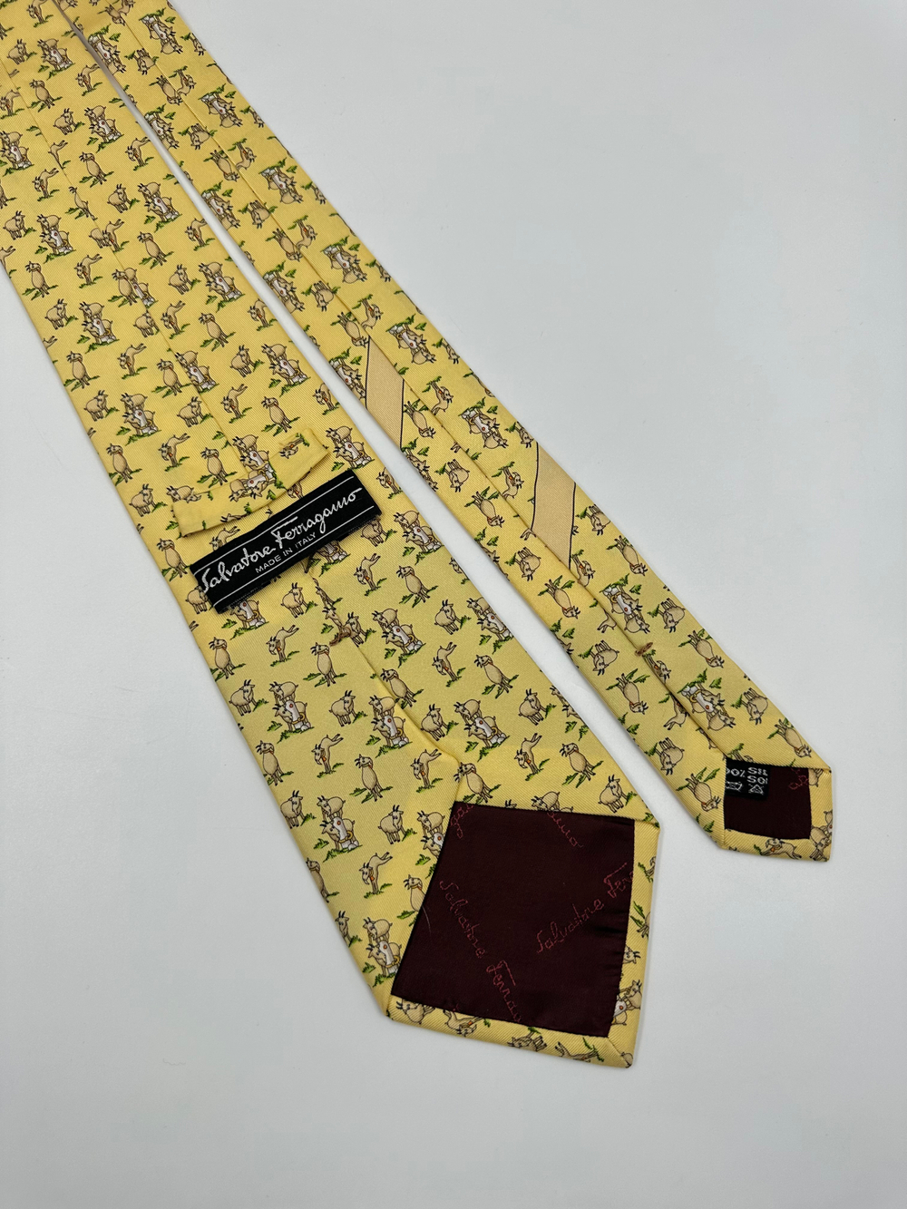 Галстук жёлтый «Козы» Salvatore Ferragamo
