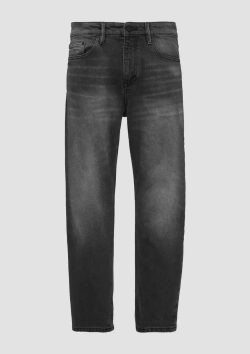 Jeans Scube / Relaxed Fit / High Rise / Barrel Leg s.Oliver