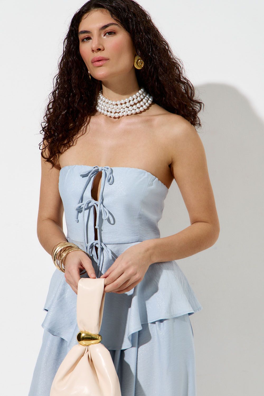 Топ с баской из вискозы небесного цвета