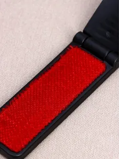 Щётка для одежды складная, 0,6×3,5×9,5 см, цвет чёрный