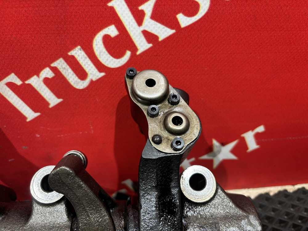 Вал рокеров под моторный тормоз 2019г.