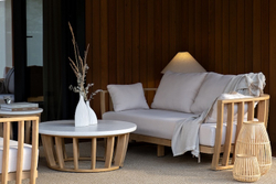 Диванная группа из акации WOODLAND