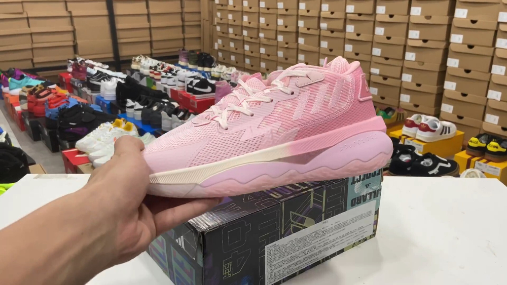 Adidas Dame 8 Sakura