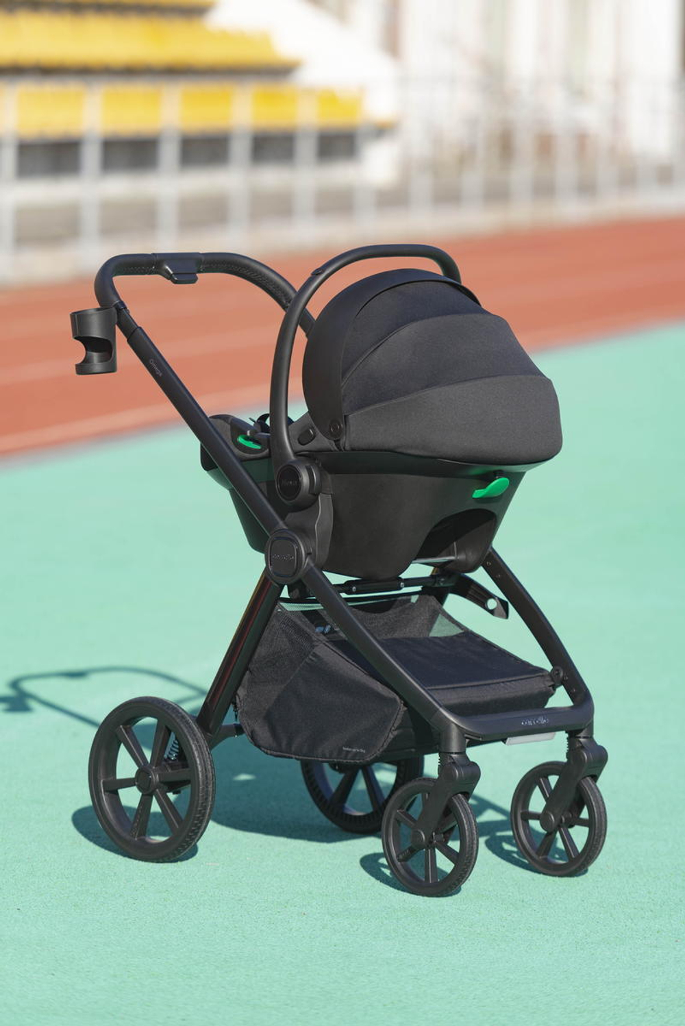 Коляска Carrello Alfa CRL-6522 2025 Nova DK791 Grey Line с базой Isofix 3 в 1 Fashion Grey