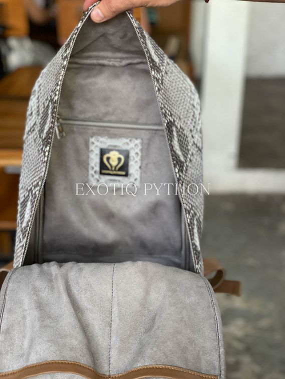 Рюкзак из кожи питона - BG-493