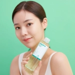 Real Barrier Энзимный пилинг-тоник для борьбы с чёрными точками  Porebium Peeling Toner. 305 мл