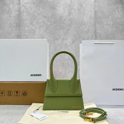 Jacquemus Le Grand Chiquito 22 cm