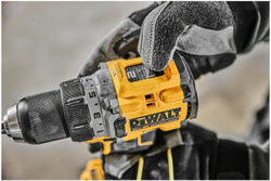 Аккумуляторная дрель-шуруповерт Dewalt DCD 800 NT