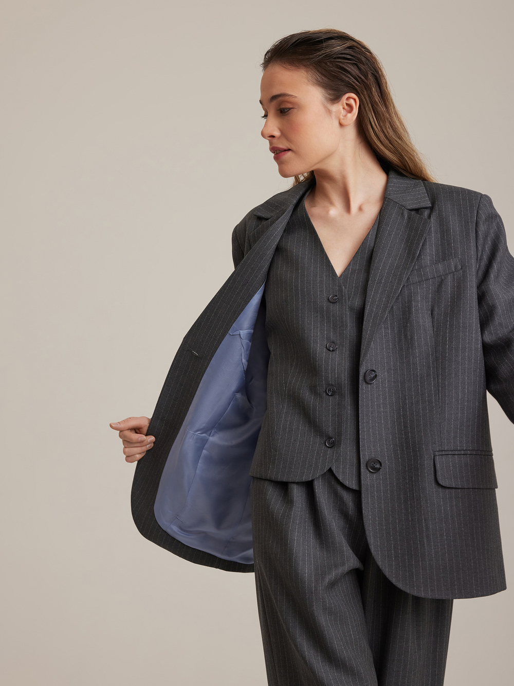 Жакет из итальянской шерсти серый