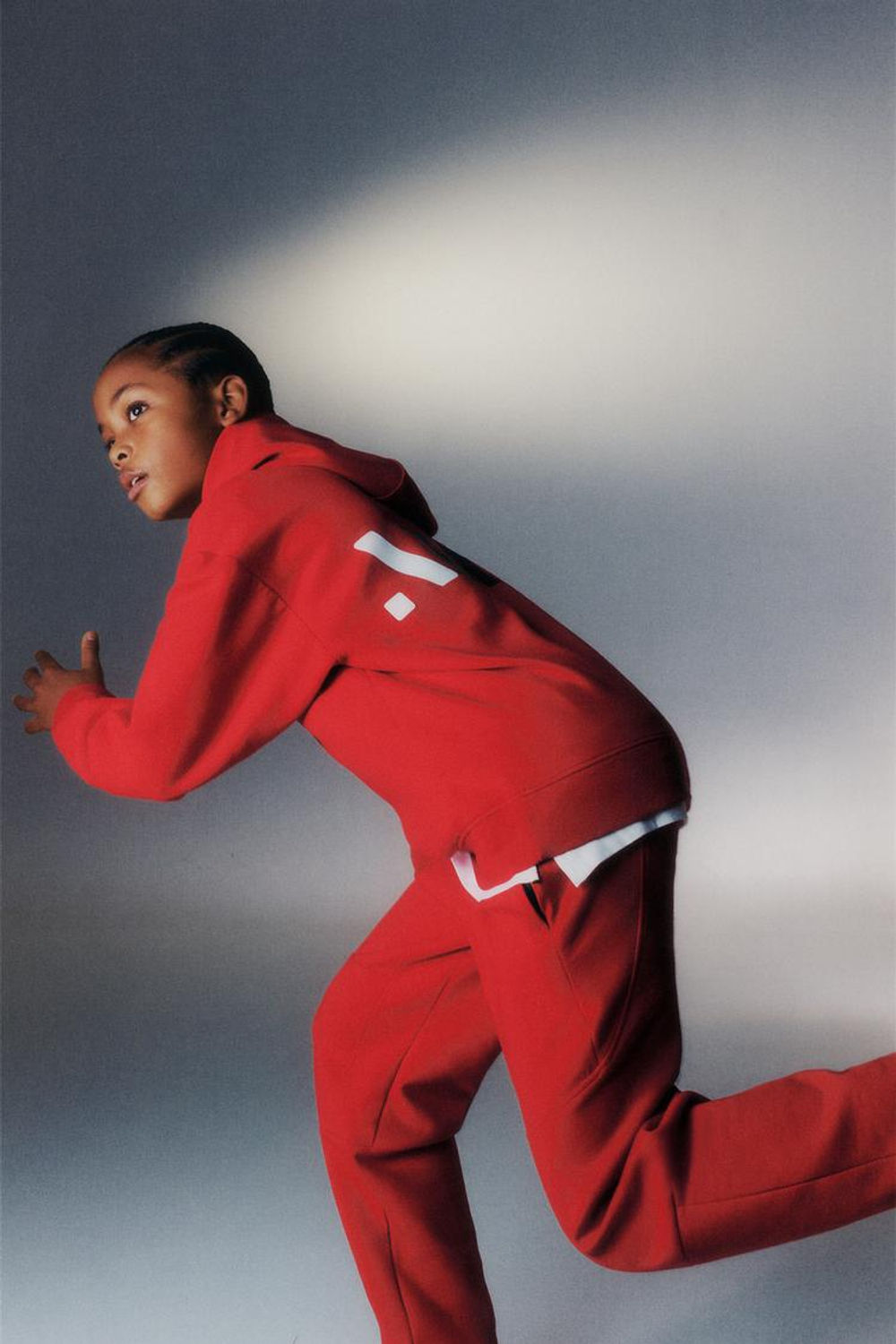 ZARA СПОРТИВНОЕ ХУДИ С КАПЮШОНОМ, КРАСНЫЙ